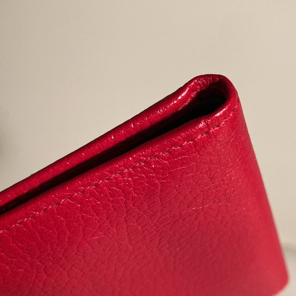 Ferrari Red Leather bifold Wallet made in Italy - Picture 15 of 16